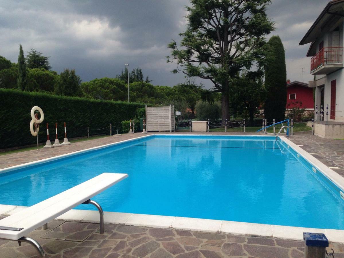Residence Degli Ulivi Sirmione Esterno foto